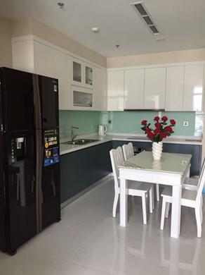 vinhomes central park apartment for rent in binh thanh district hcmc BT105P1061 (1)